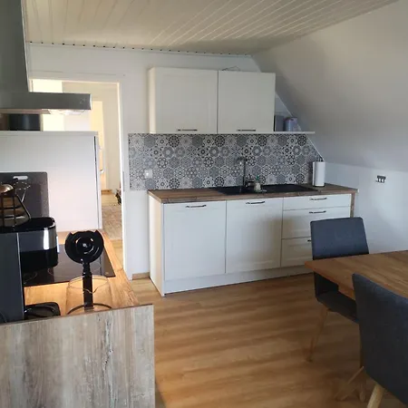 Apartmán Moderne Mit Hot Tub Und Fasssauna