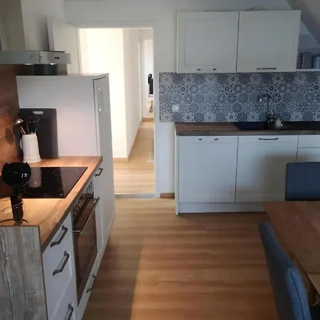 Moderne Mit Hot Tub Und Fasssauna * Hohenberg an der Eger