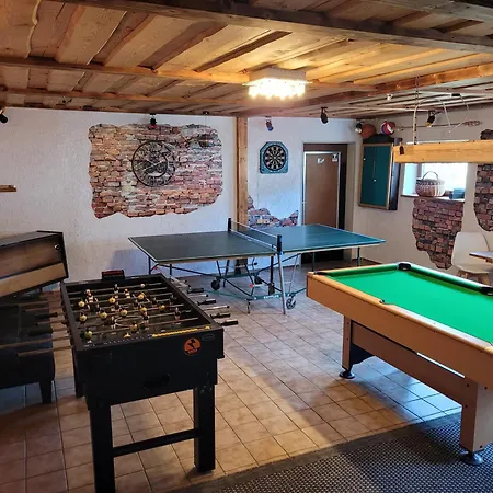Apartmán Moderne Mit Hot Tub Und Fasssauna *